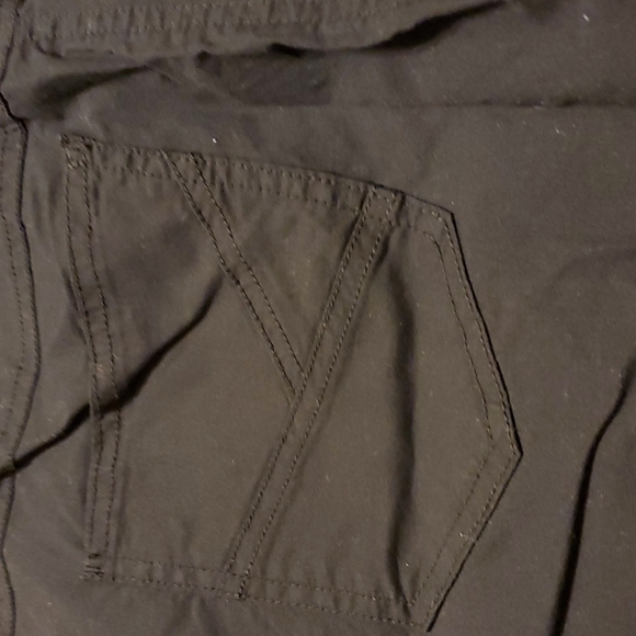 Lane Bryant SZ 18 Black cotton shorts,see pics,pockets front & back lightweight - Picture 7 of 8